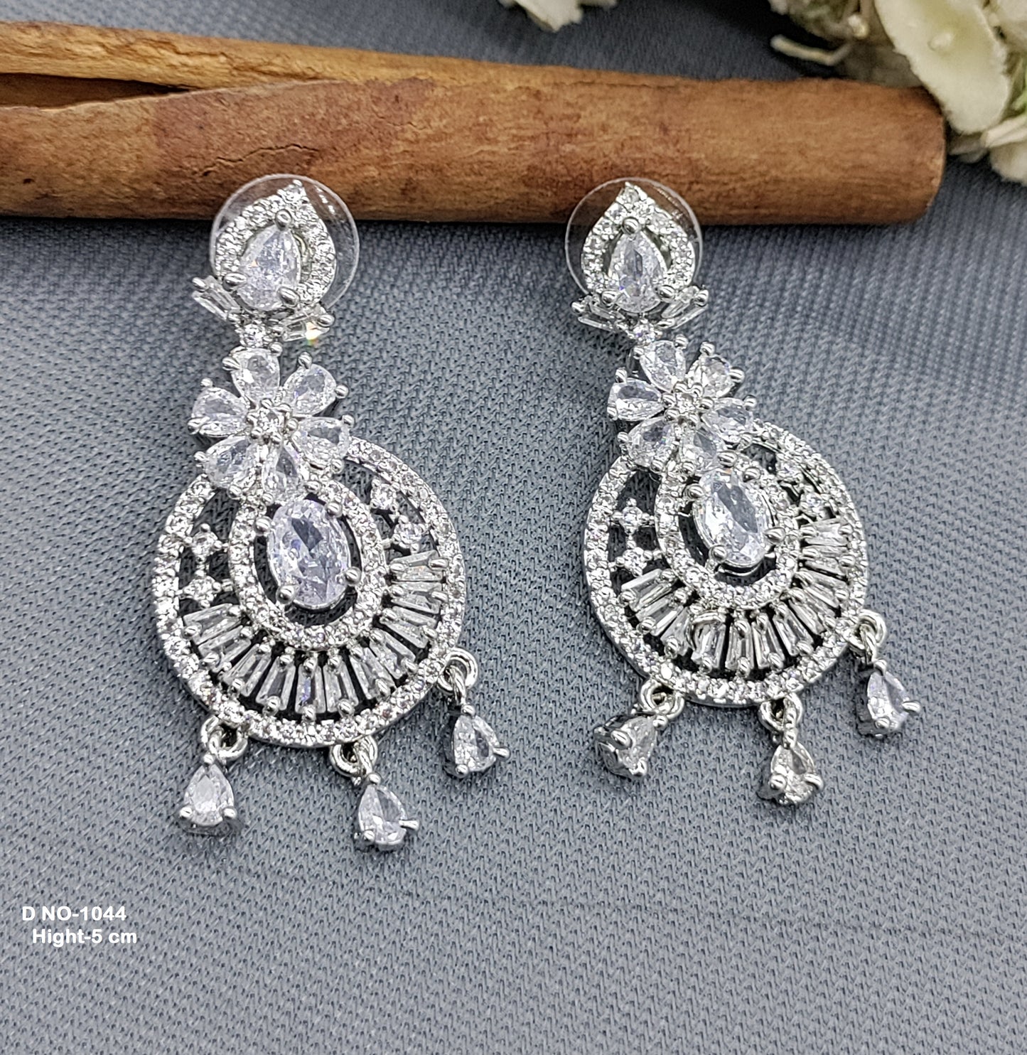 Rodium American Diamond Earrings Sku-1044 rchiecreation