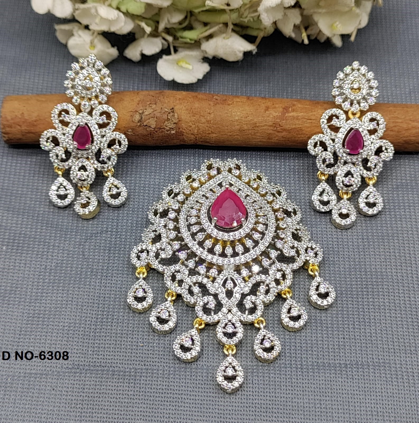 Cz ad Earring &Pendant Set Sku-6308 rchiecreation