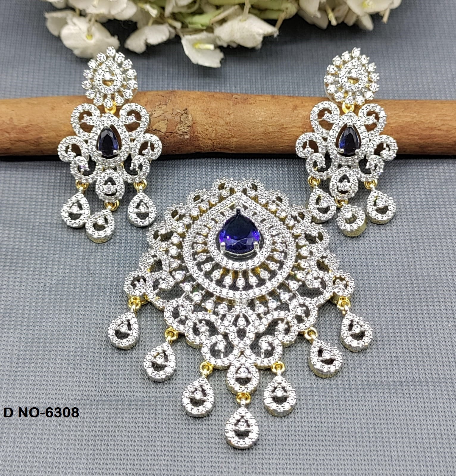 Cz ad Earring &Pendant Set Sku-6308 rchiecreation