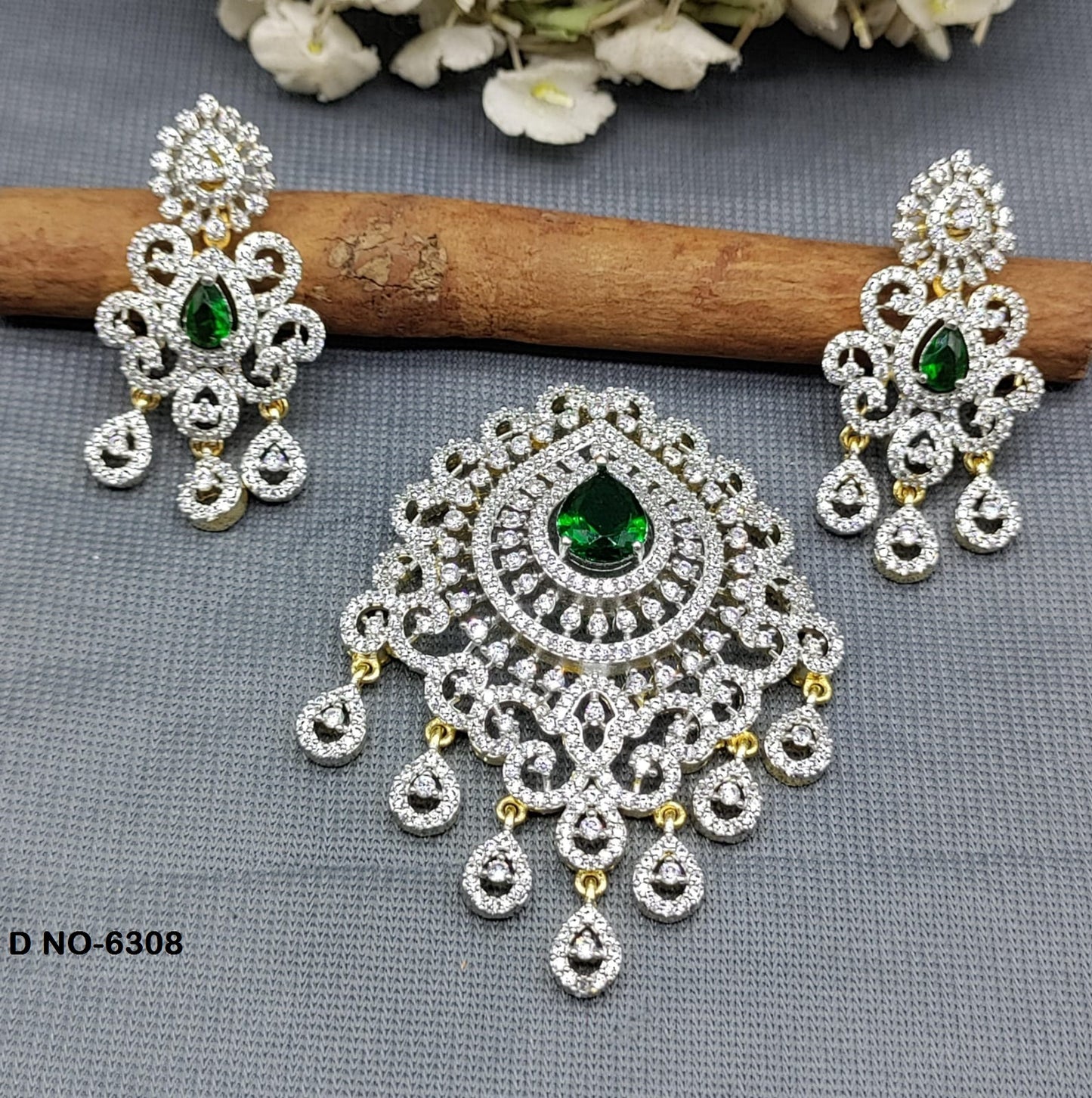 Cz ad Earring &Pendant Set Sku-6308 rchiecreation