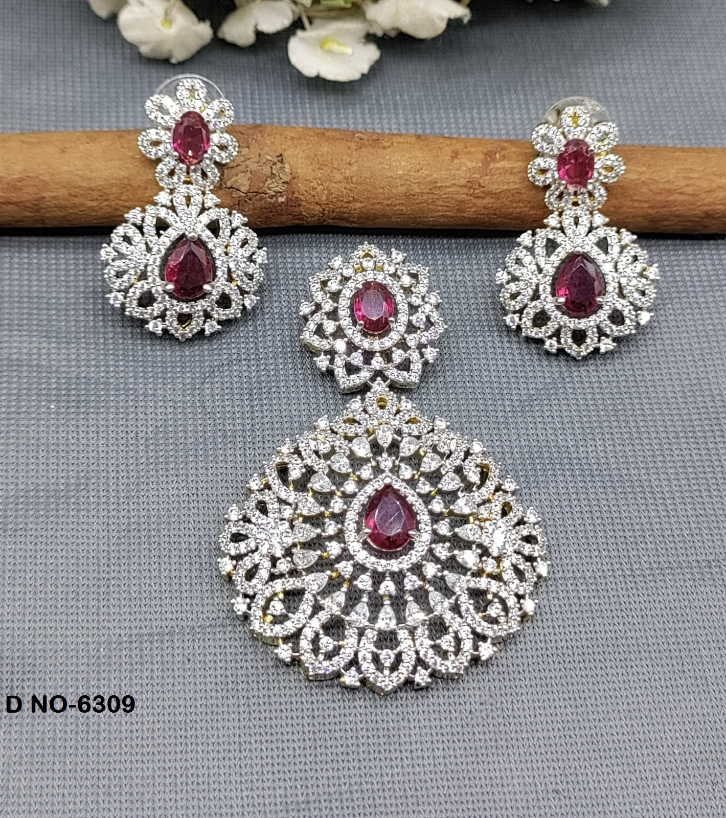 Cz ad Earring &Pendant Set Sku-6307 rchiecreation