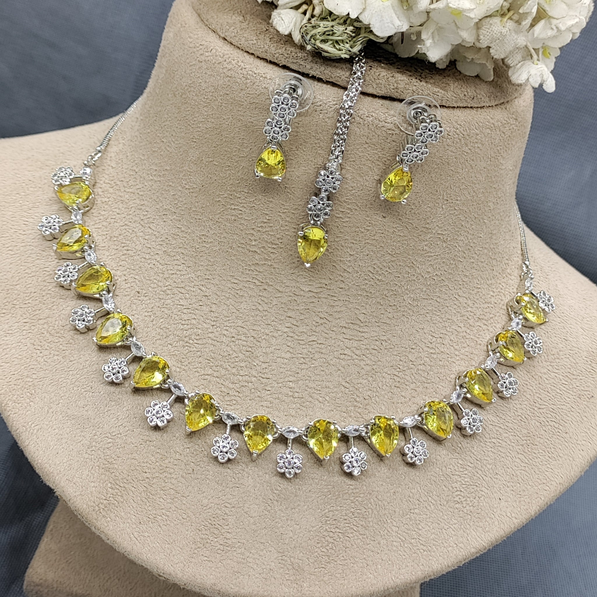 Ad Diamond Rodium Necklace Sku -6395 rchiecreation