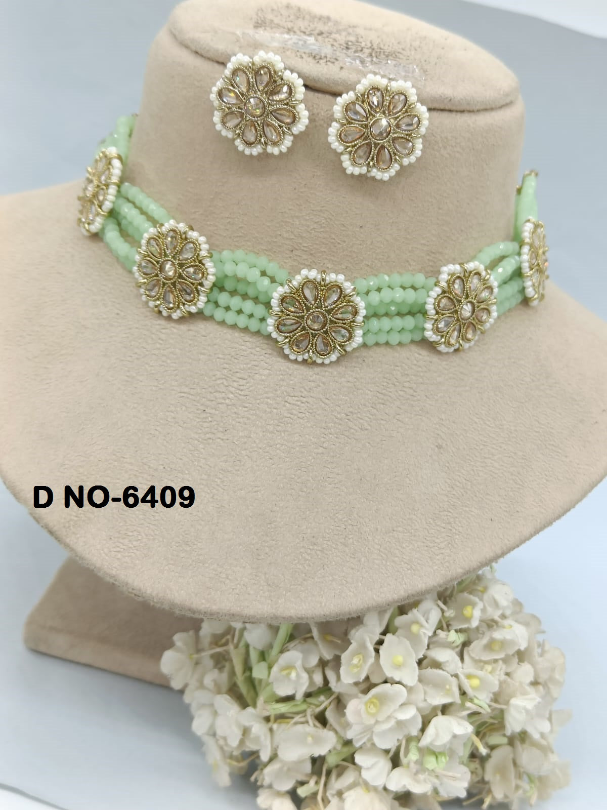 Pearl Choker Necklace Set Sku-6409 rchiecreation