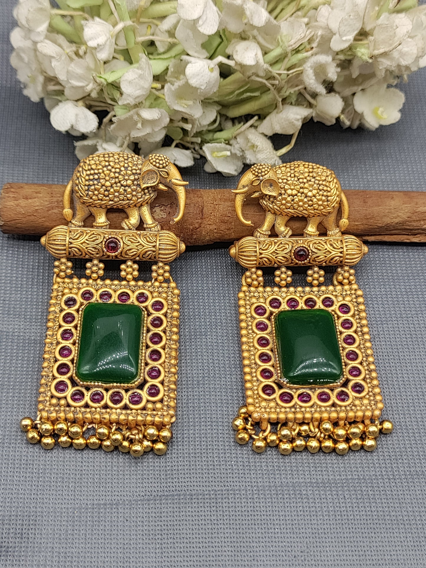 Antique Golden Earrings Sku-0012 D3 rchiecreation