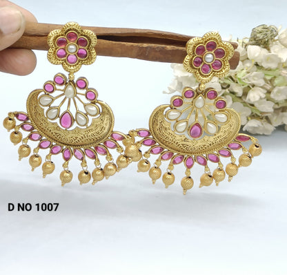 Antique Golden Earring Sku 1007 rchiecreation