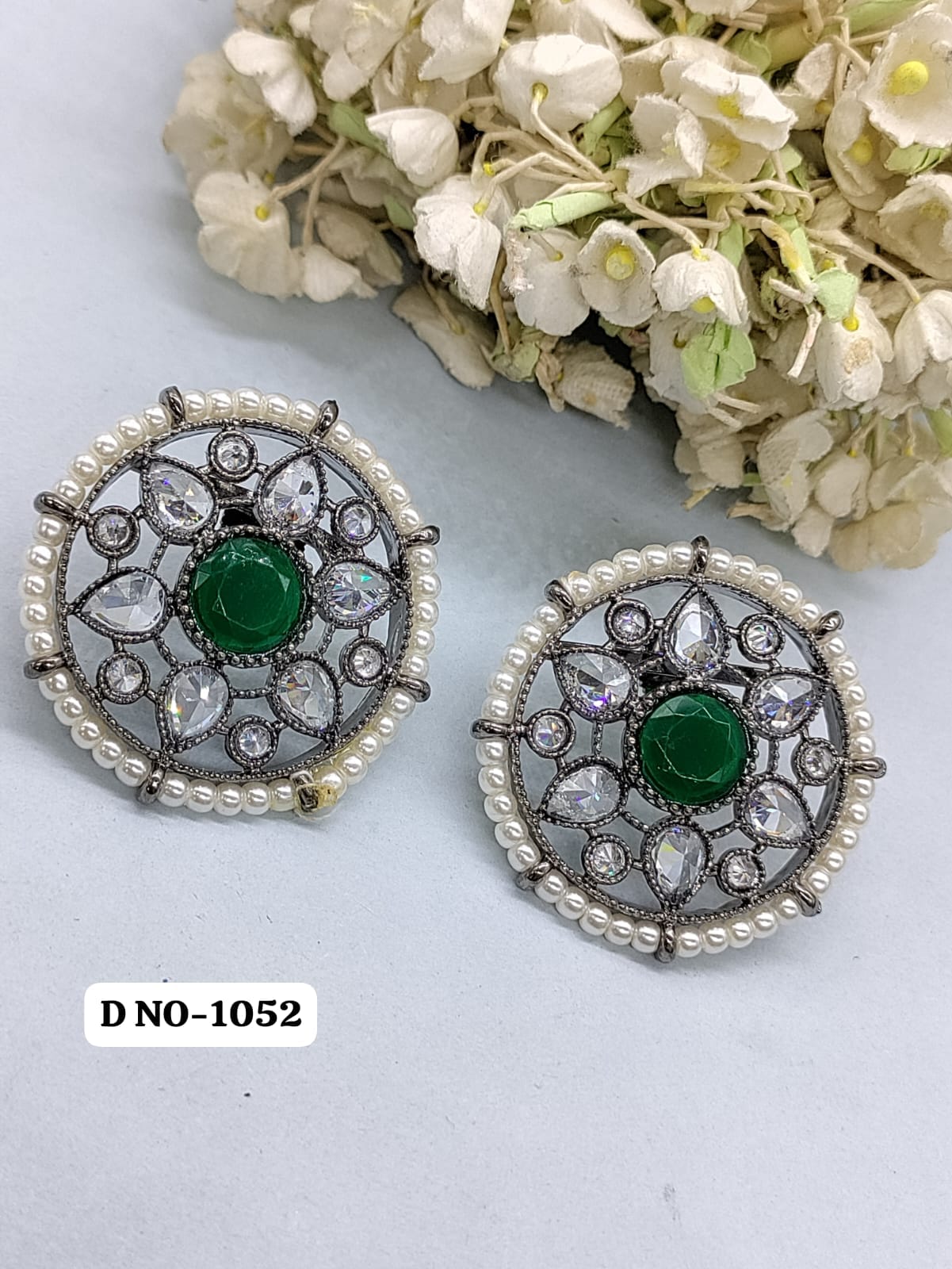 Victorian Earring Sku 1052 rchiecreation