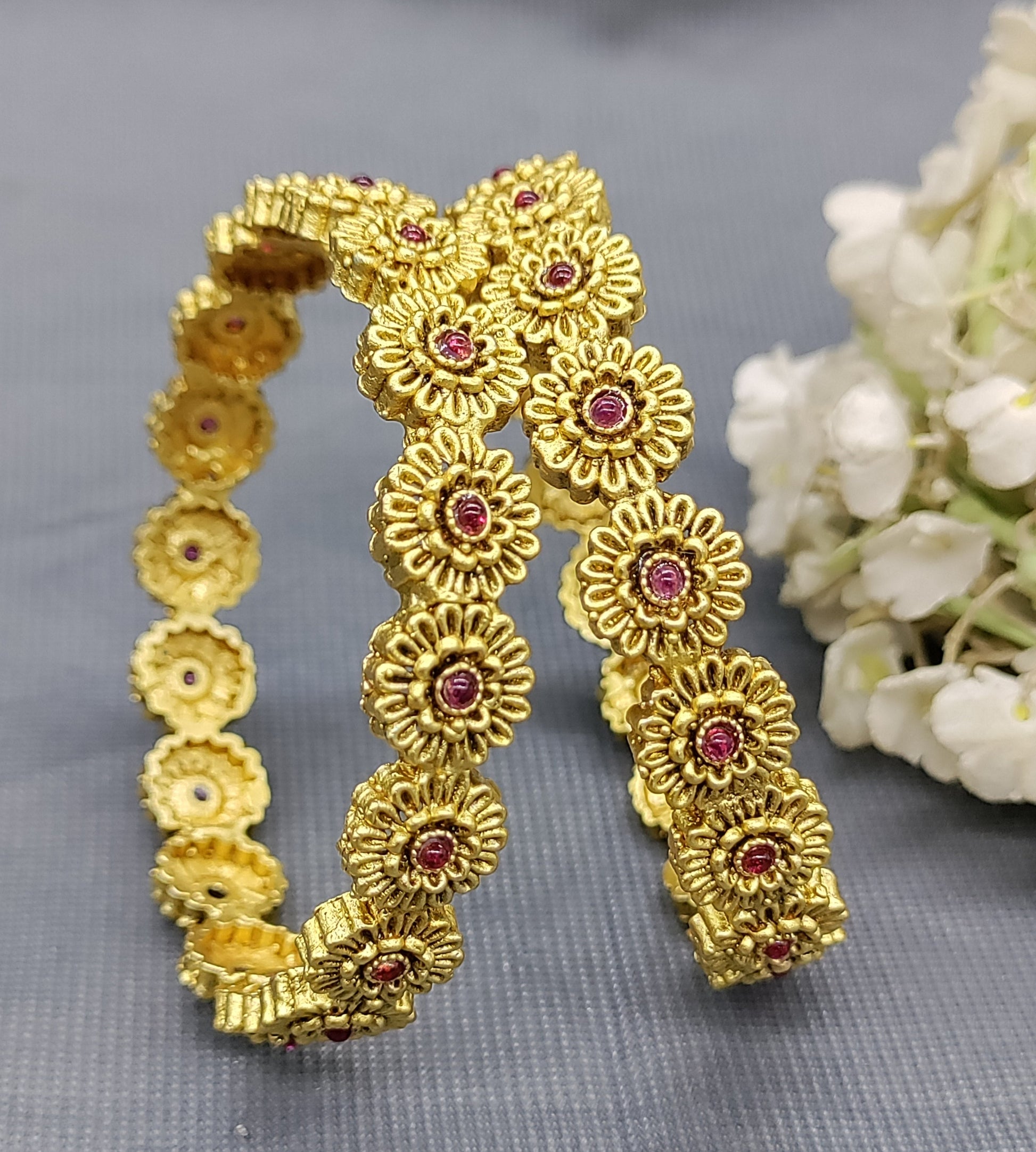 Kempo Antique Golden Bangles Sku 8403 rchiecreation