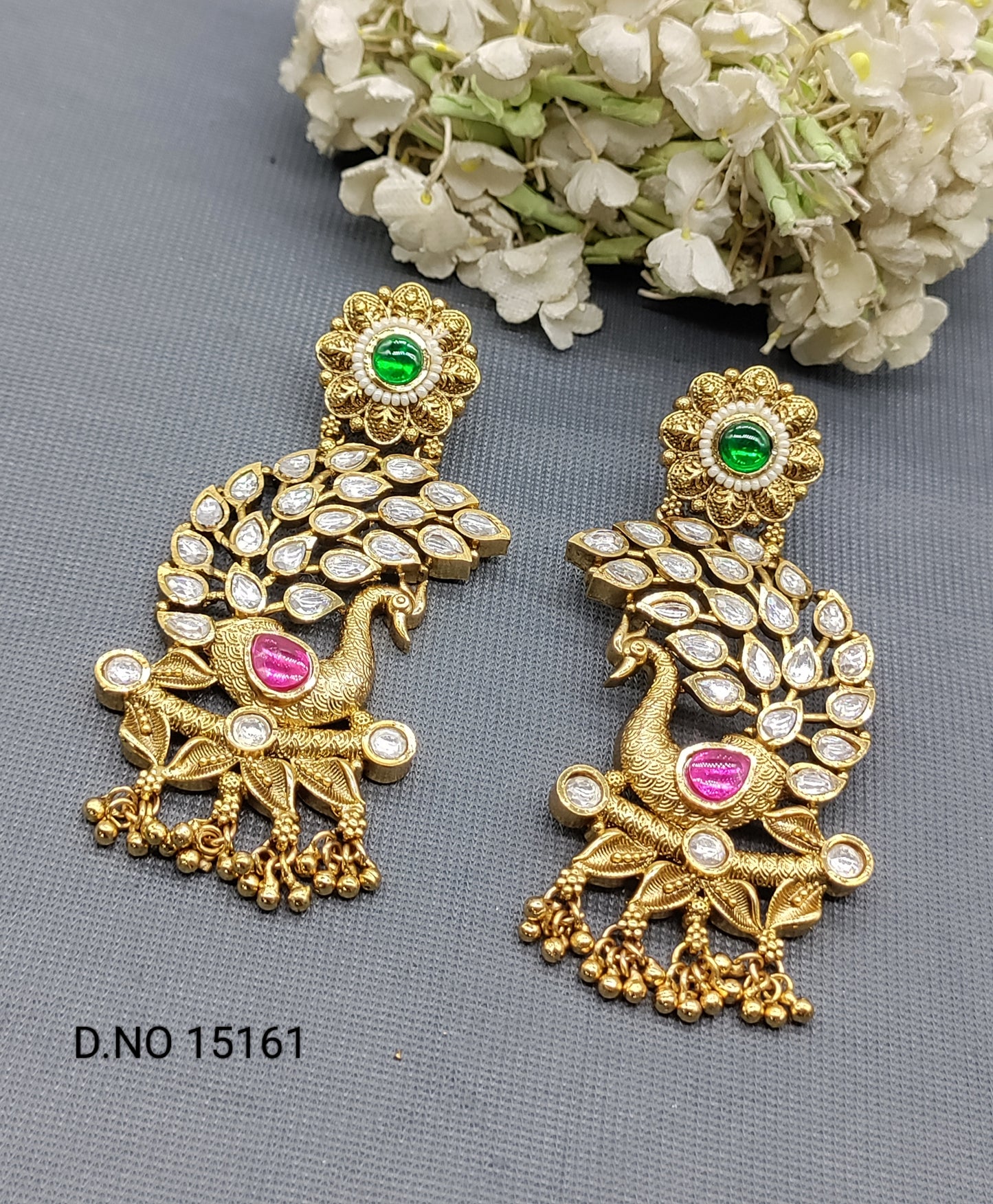 Antique Golden Earring Sku 15161 rchiecreation