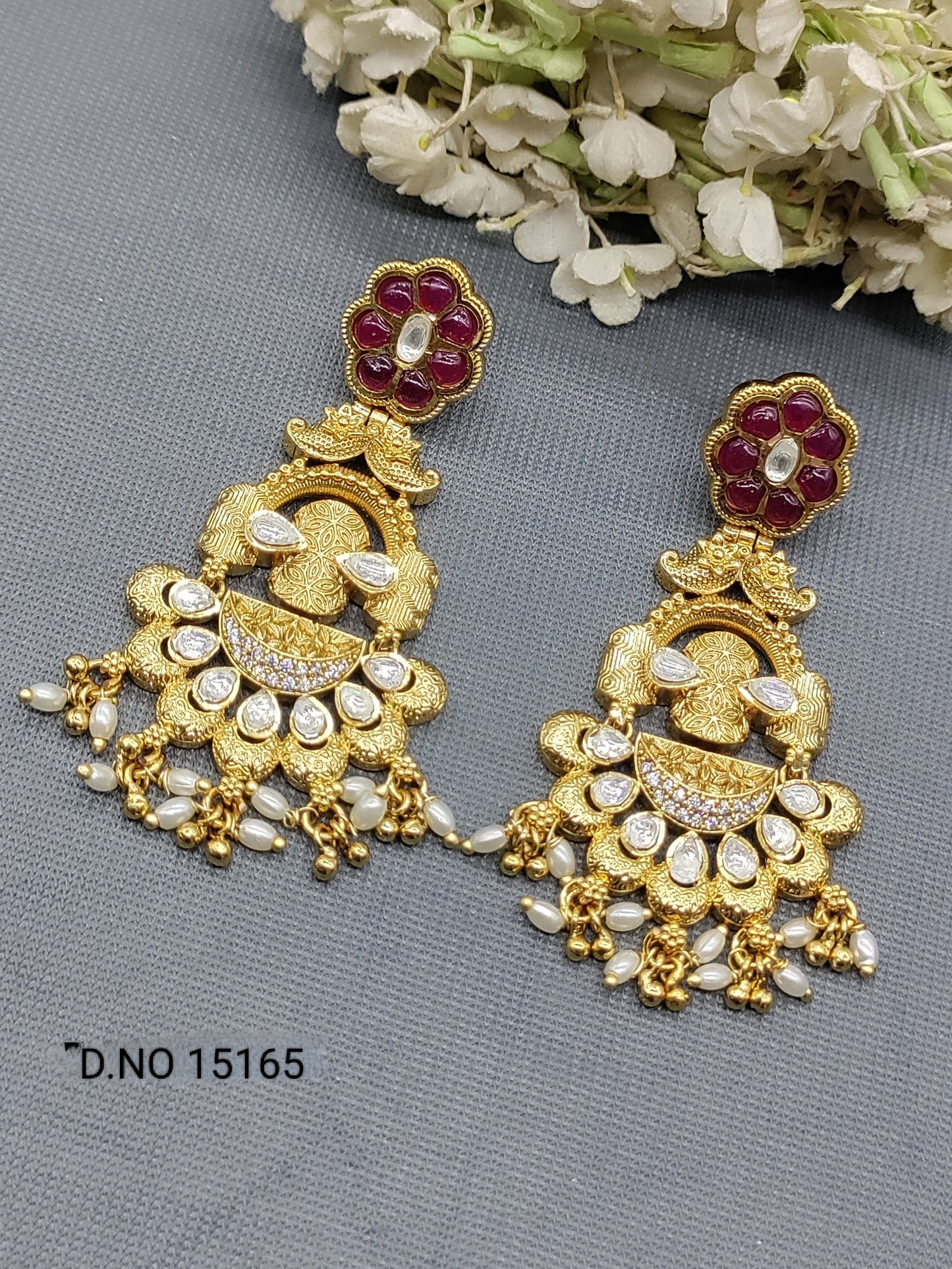 Antique Golden Earring Sku 15165 rchiecreation