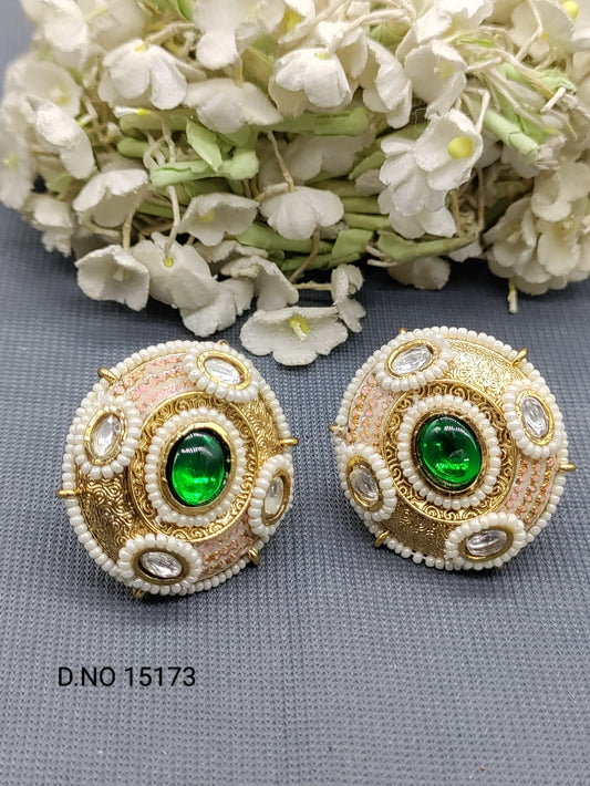 Antique Golden Tops & Stud Earring Sku 15173 rchiecreation