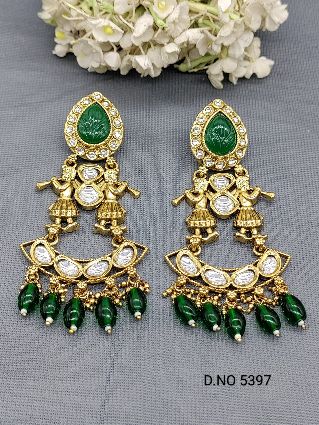 Antique Golden Kundan Earrings Sku 5397 rchiecreation