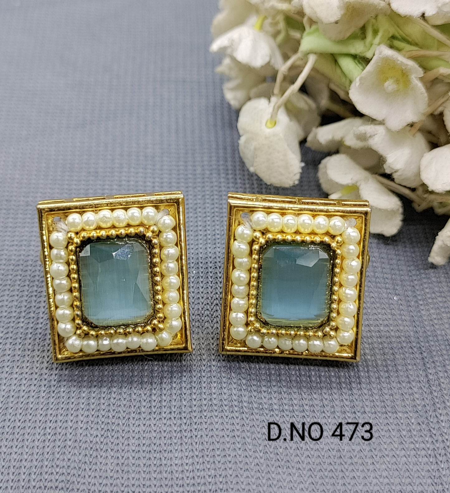 Antique Golden Top & Stud Earrings Sku 473 rchiecreation