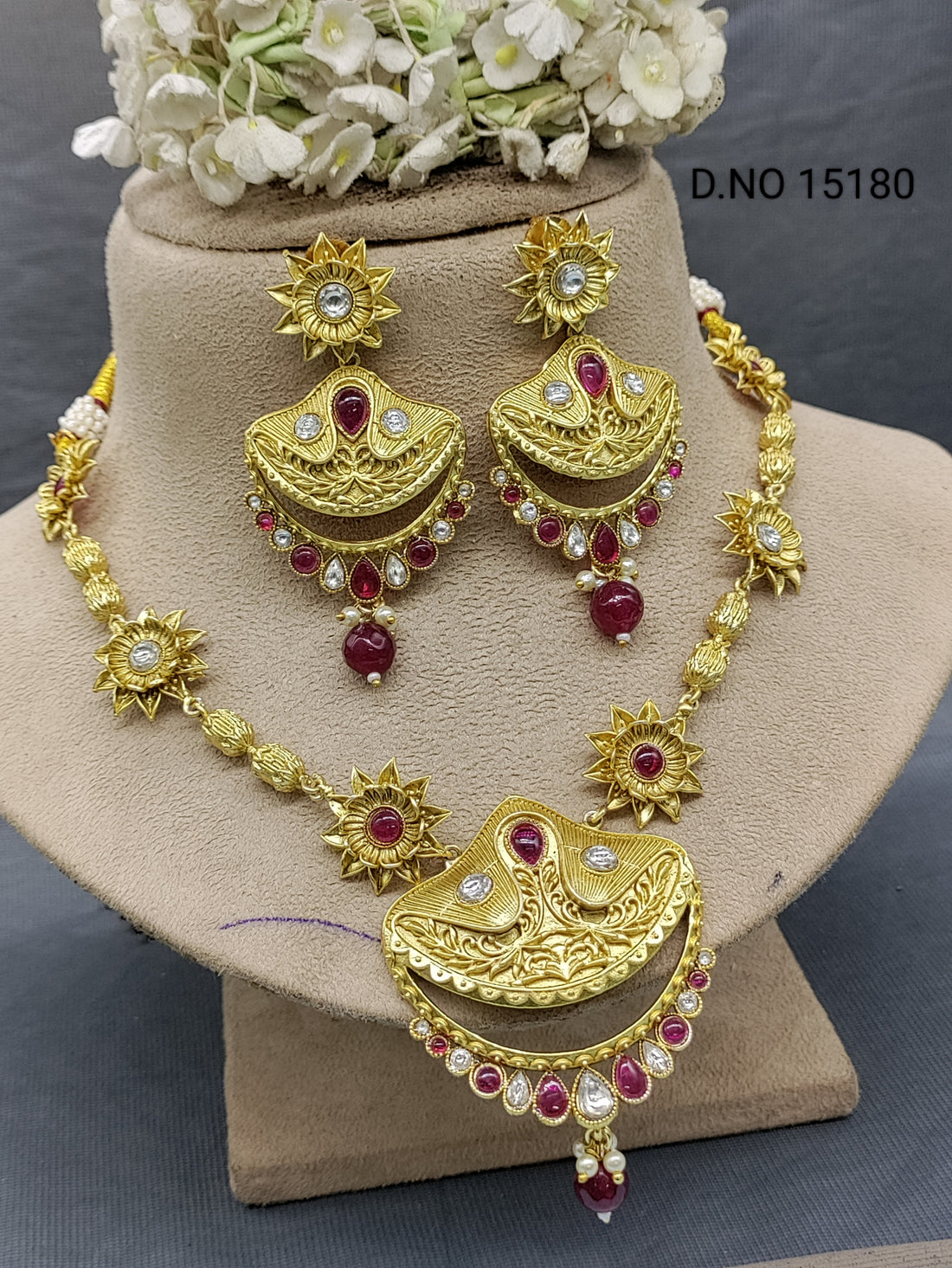 Antique Golden Necklace Set Sku 15180 rchiecreation