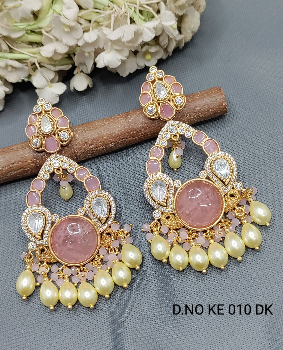 Moissanite Golden Kundan Earring Sku 010 rchiecreation