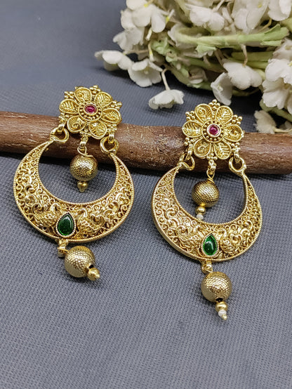 Antique Golden Earrings Sku 922 D3 rchiecreation