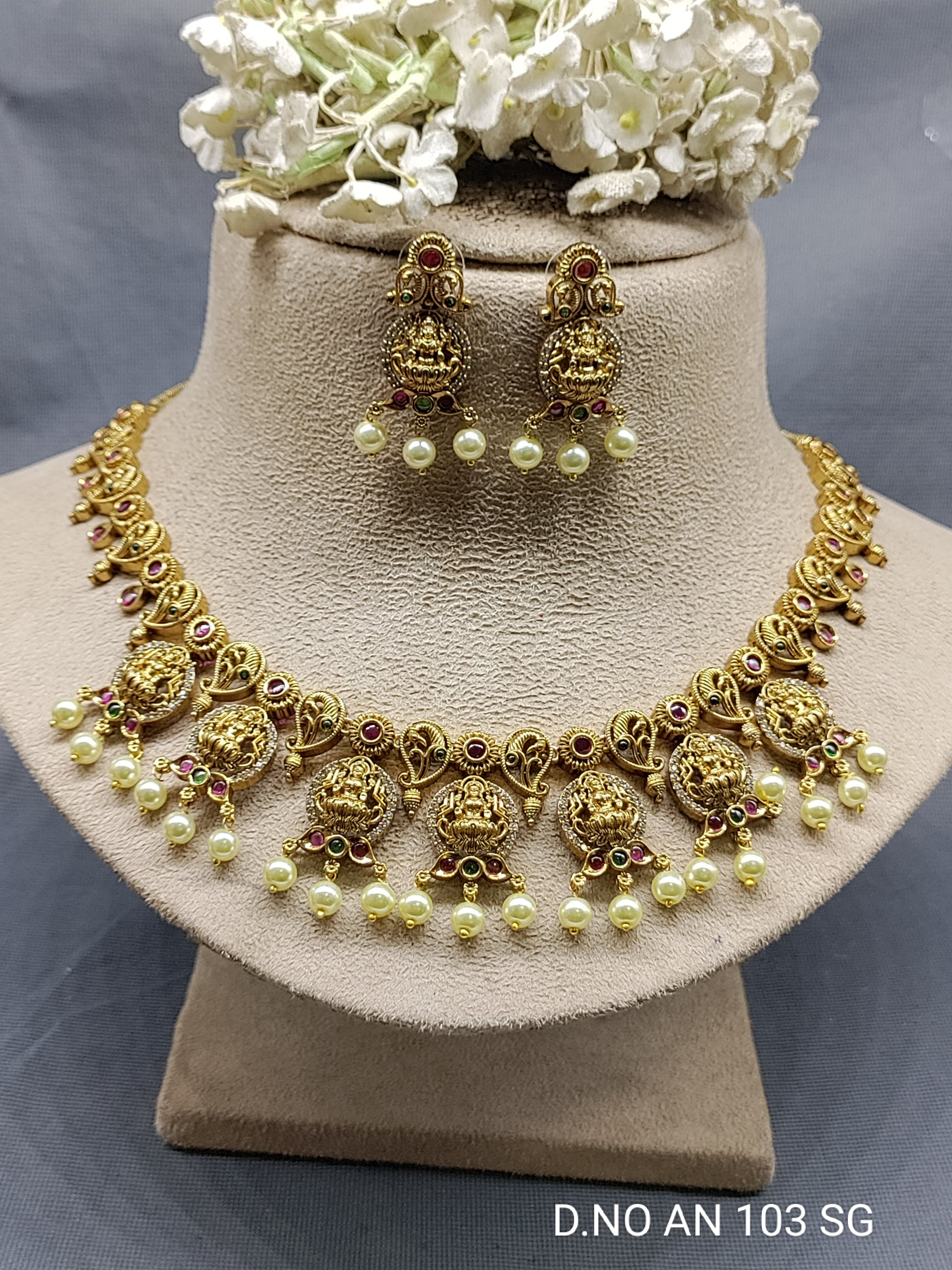 Cz Ad Antique Golden Necklace Set Sku AN 103 SG rchiecreation