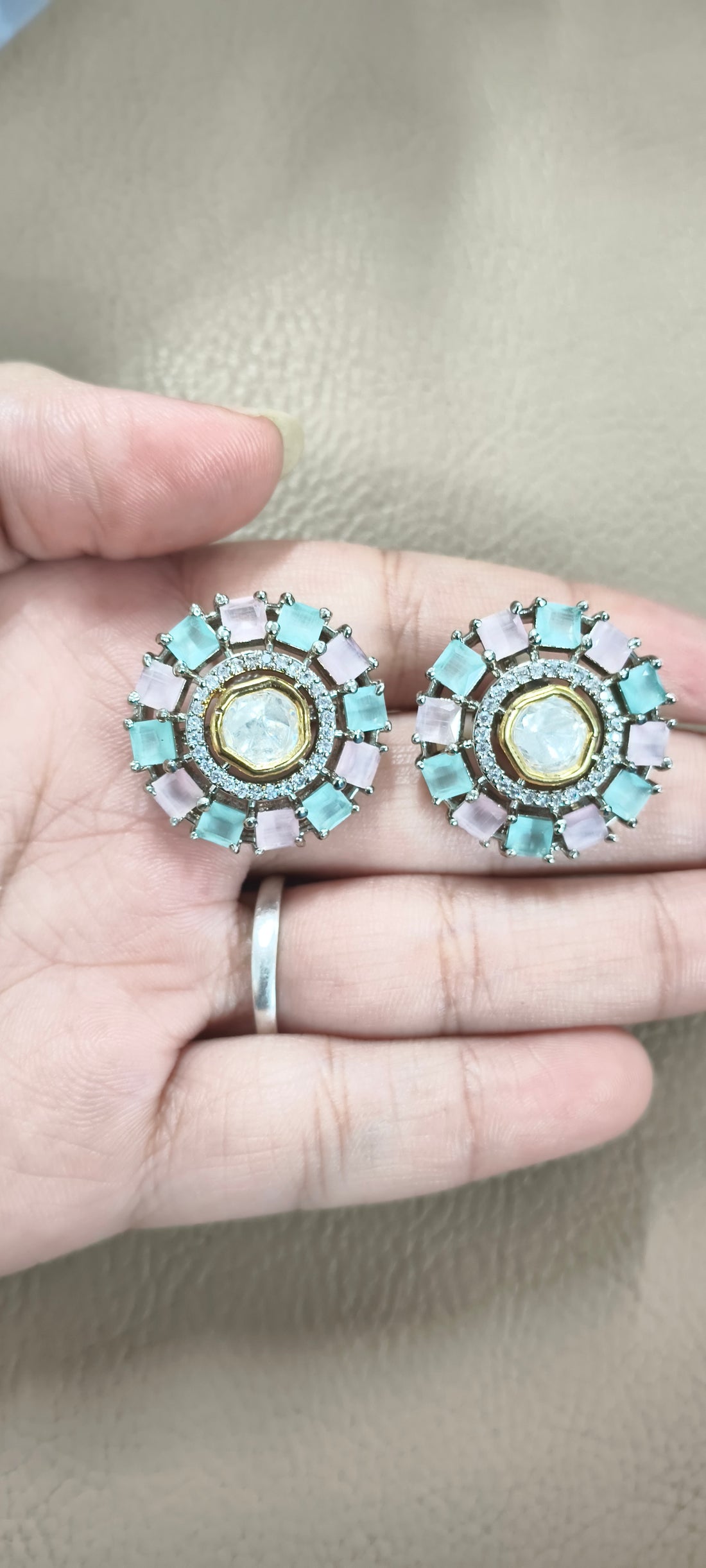 Tops And Stud Earring Sku-743-C1 - rchiecreation