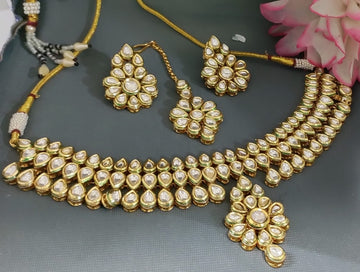Golden Kundan Necklace SKU-631 D-4