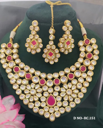 Golden Kundan Necklace sku RC 151