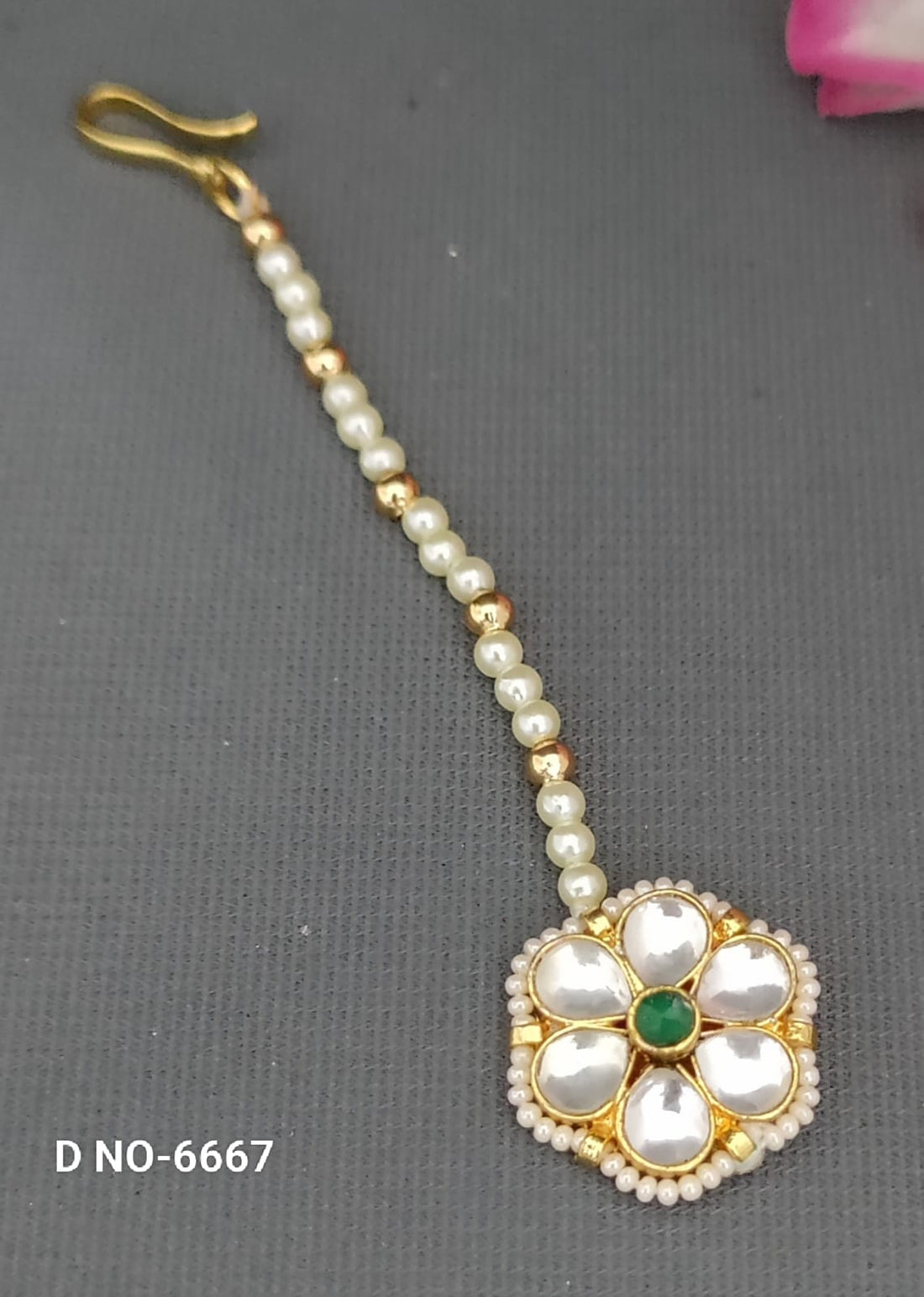 Pacchi Kundan Tikka sku 6667