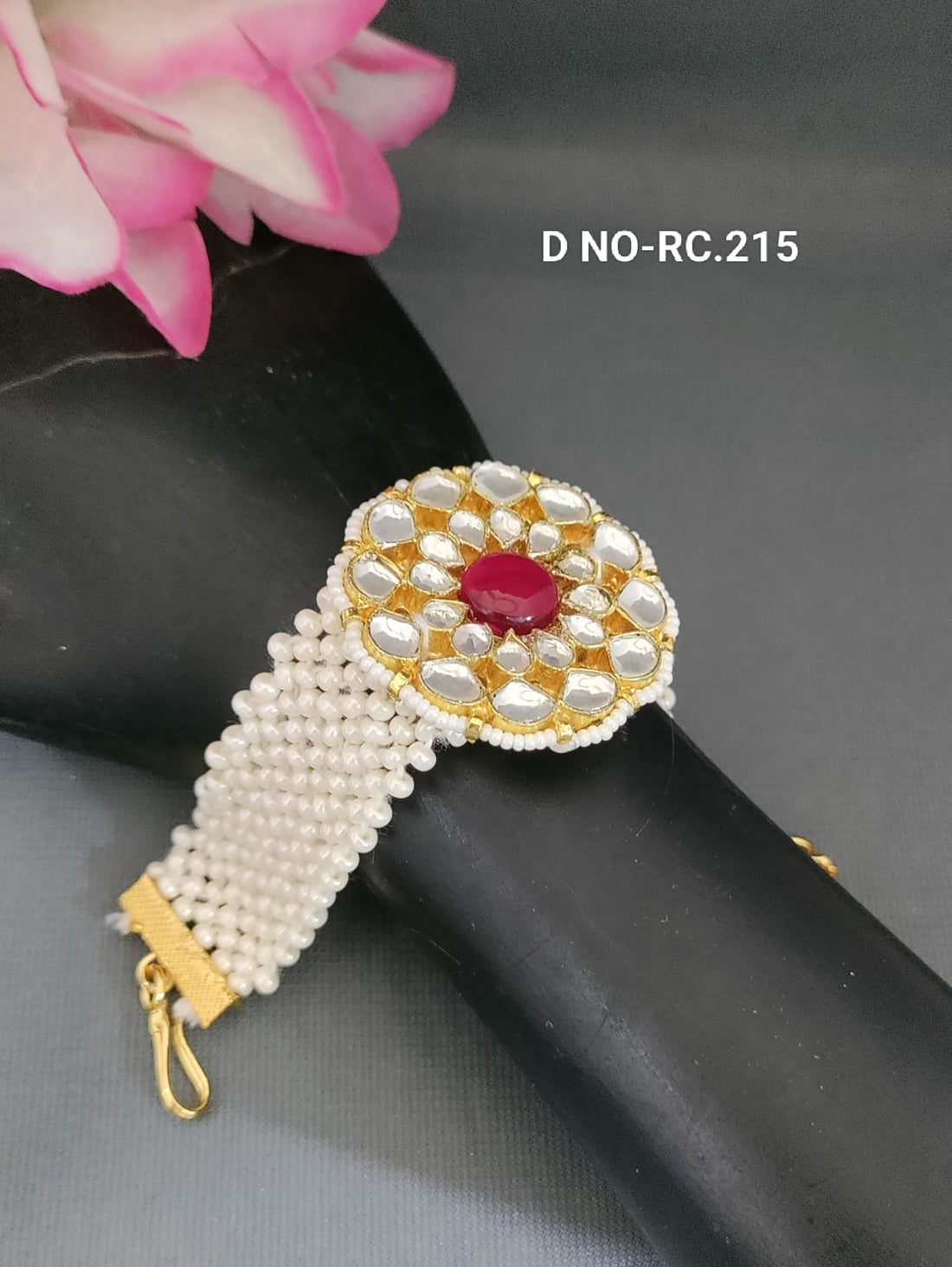 Golden Pacchi Kundan Bracelet SKU- RC 215 H-1