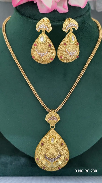 Antique Golden Kundan Necklace sku RC 230 D-5