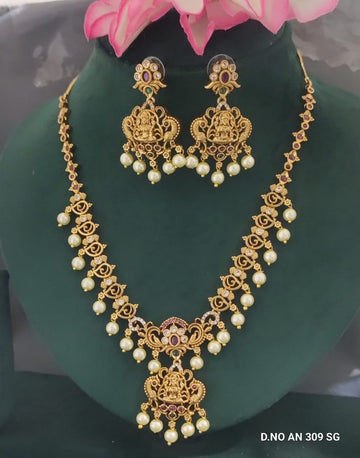 Antique Golden Temple Necklace SKU AN 309 SG