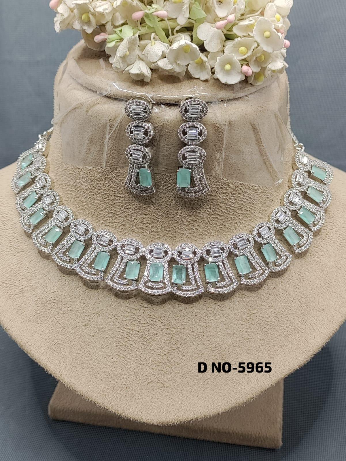 American Diamond Necklace Rodium Sku 5965 C3 - rchiecreation