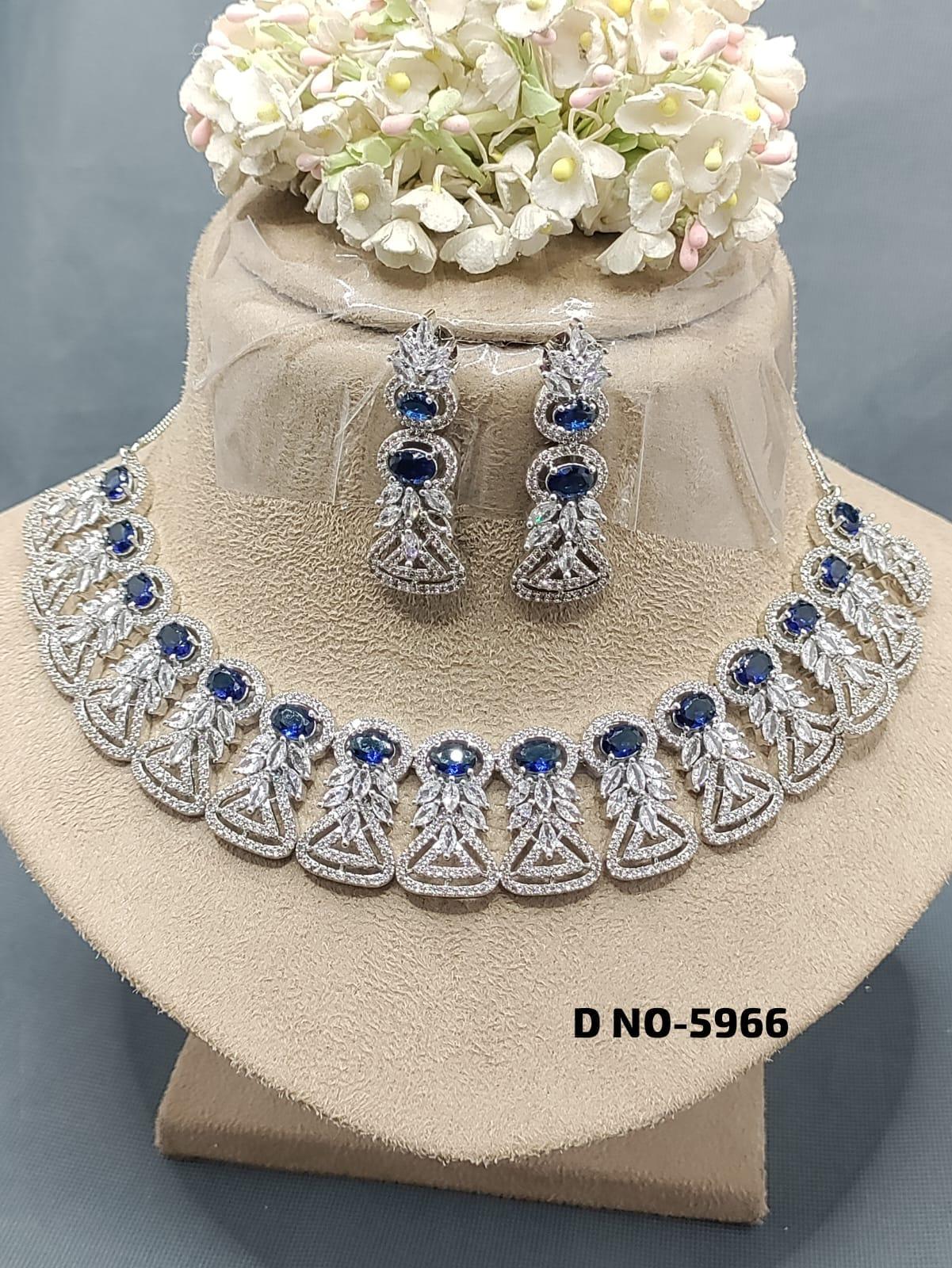 American Diamond Necklace Rodium Sku 5966 C3 - rchiecreation