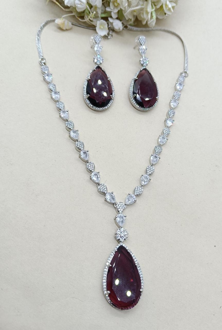 American Diamond Necklace Rodium Sku 6037 C3 - rchiecreation