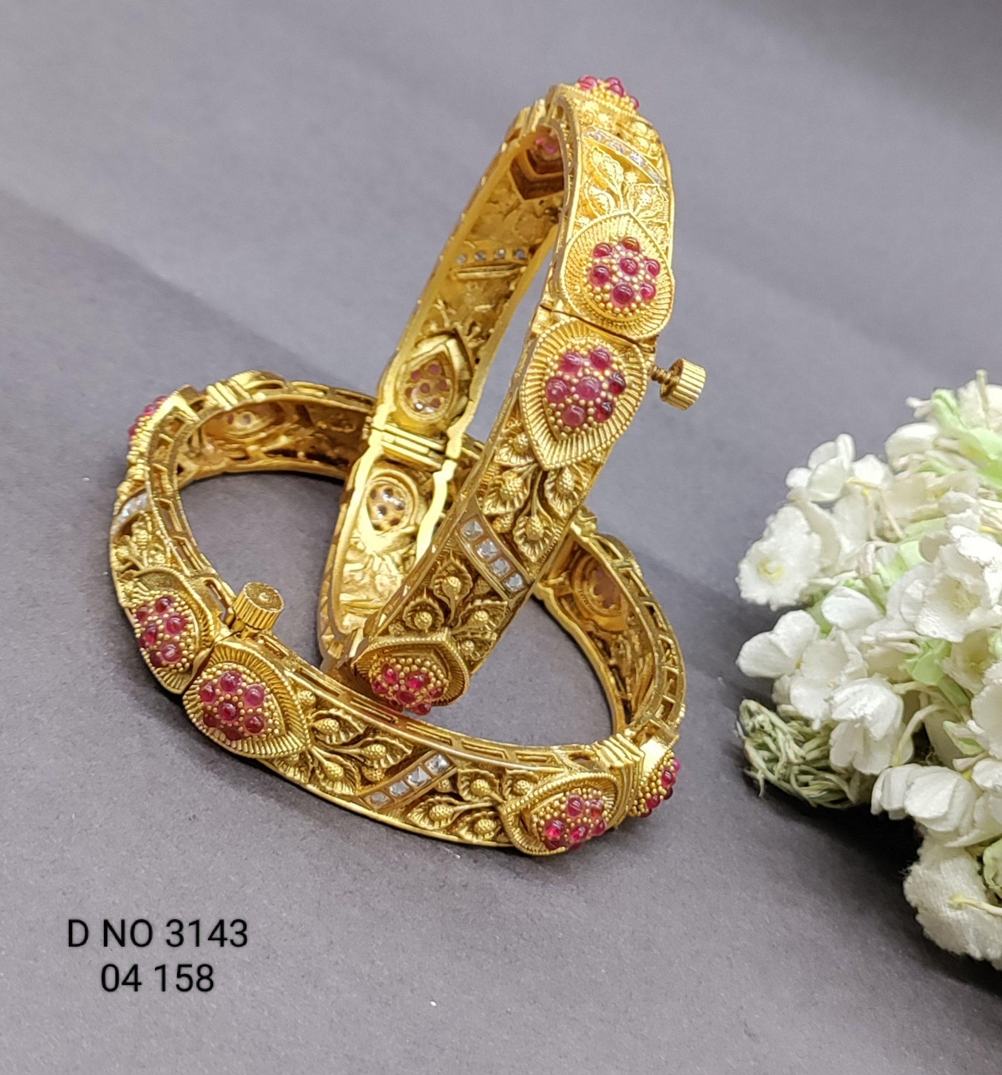 Antique Bangles Sku 3143 D2 - rchiecreation