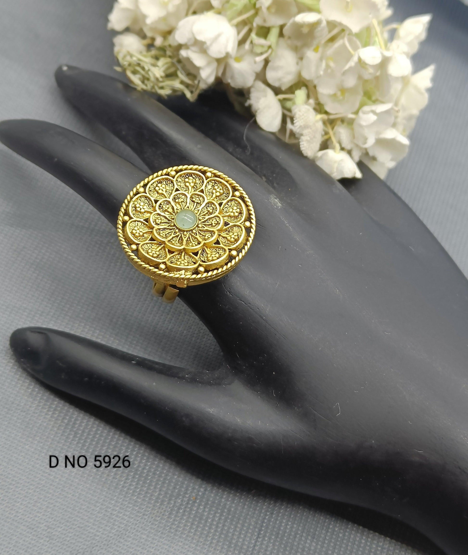 Antique Golden Finger Ring Sku 5926 E4 - rchiecreation