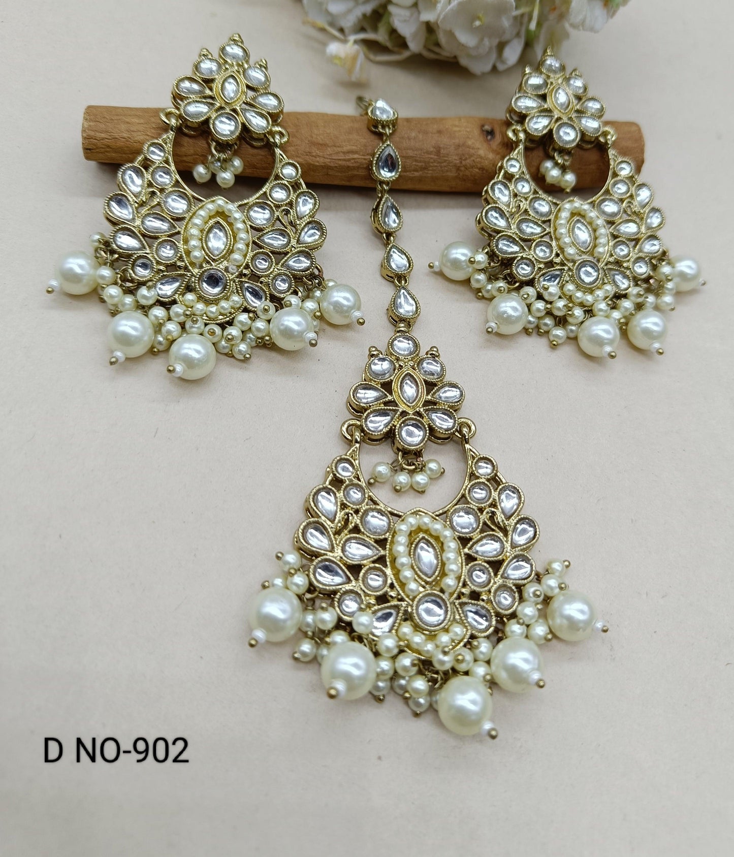 Antique Golden Jhumki Kundan Earrings-Tika Sku-902 A1 - rchiecreation