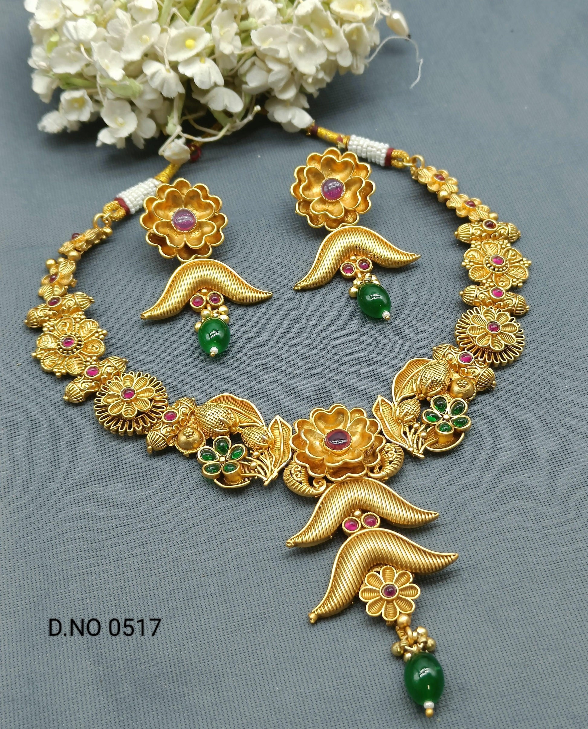 Antique Golden Necklace Sku 0517D3 - rchiecreation