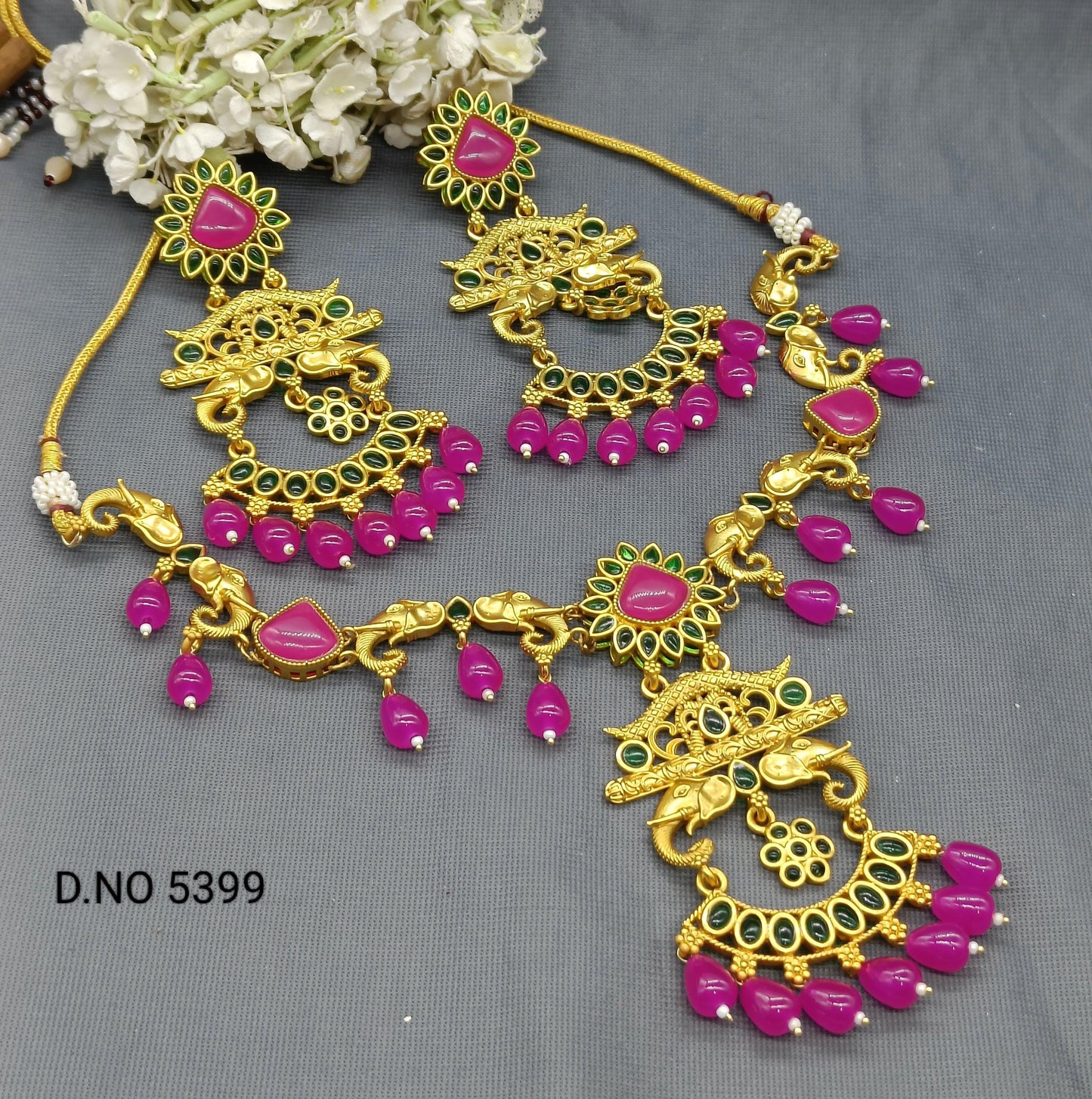 Antique Golden Necklace Sku 5399D3 - rchiecreation