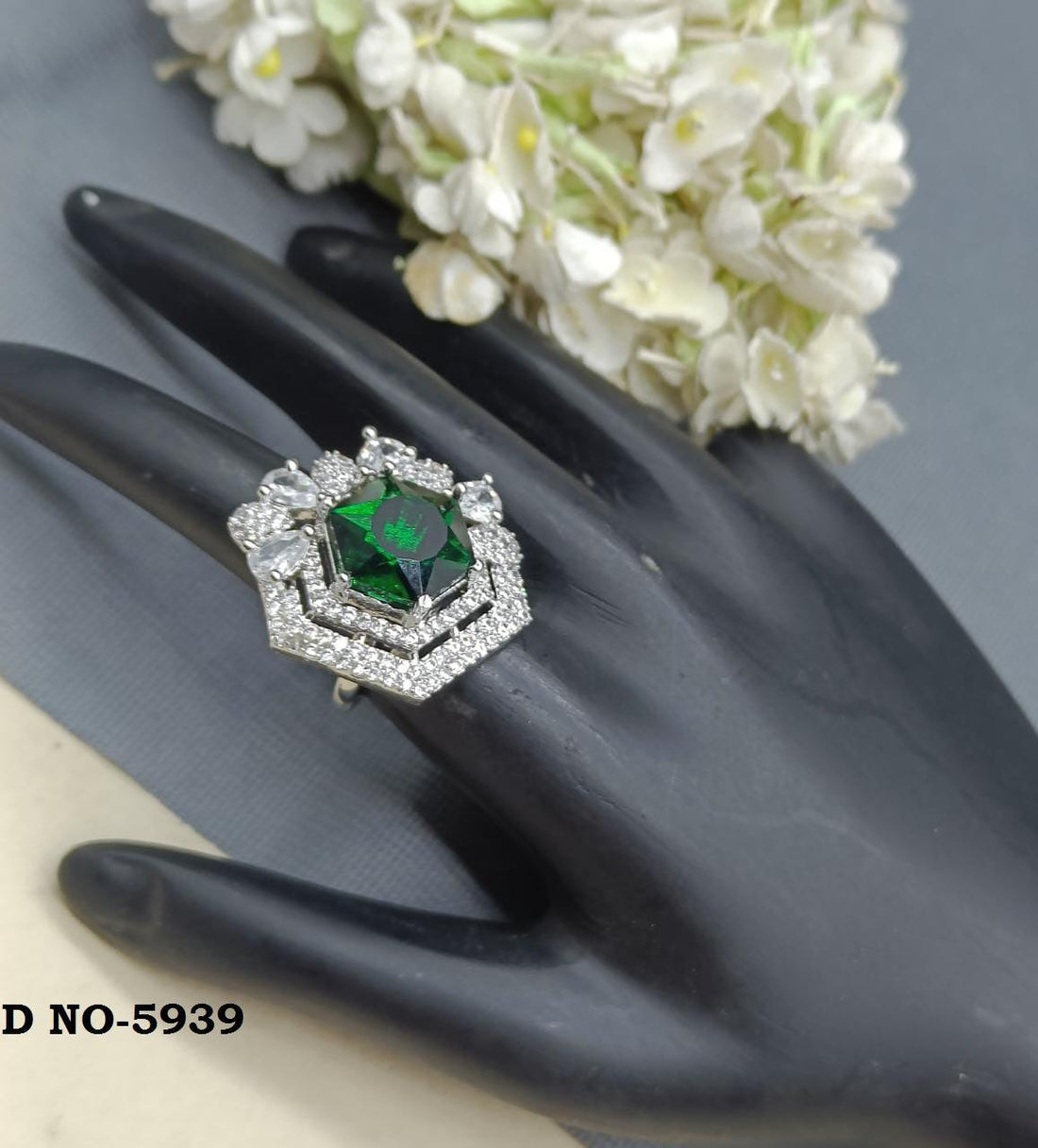 Cz Finger Ring Sku-5939 E4 - rchiecreation