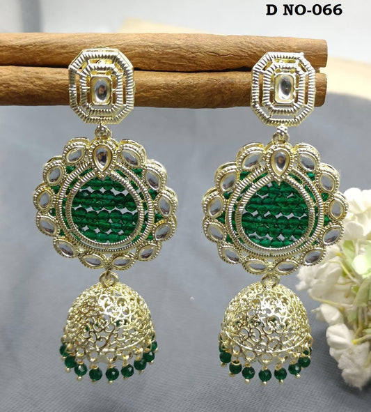 Golden Kundan Earring Sku-066 A1 - rchiecreation