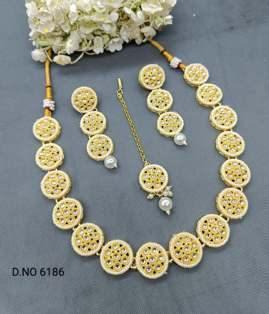 Golden Kundan Necklace Set Sku 6186 B4 - rchiecreation