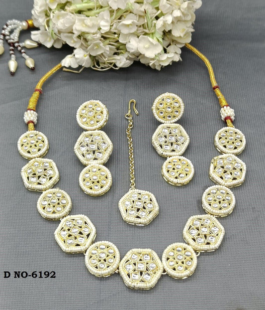 Golden Kundan Necklace Sku-6192 B4 - rchiecreation