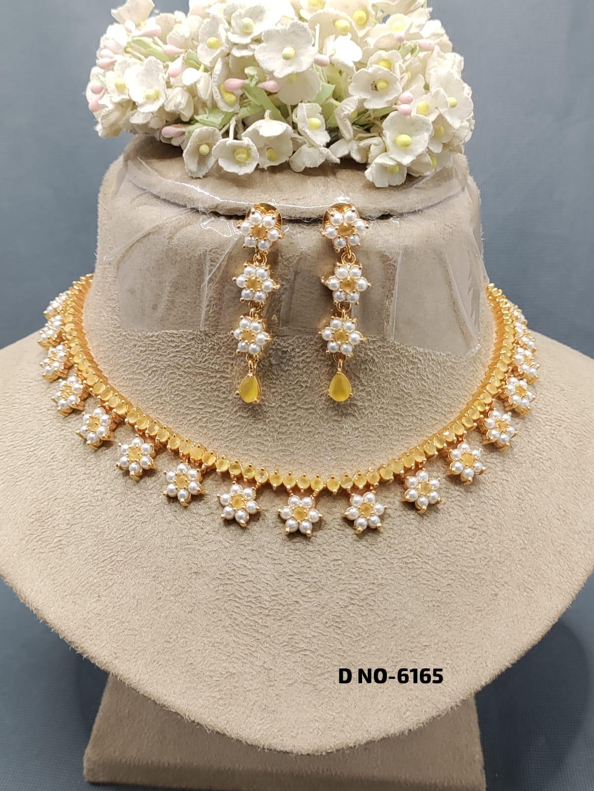 Golden Pearl Necklace Set Sku-6165 D3 - rchiecreation