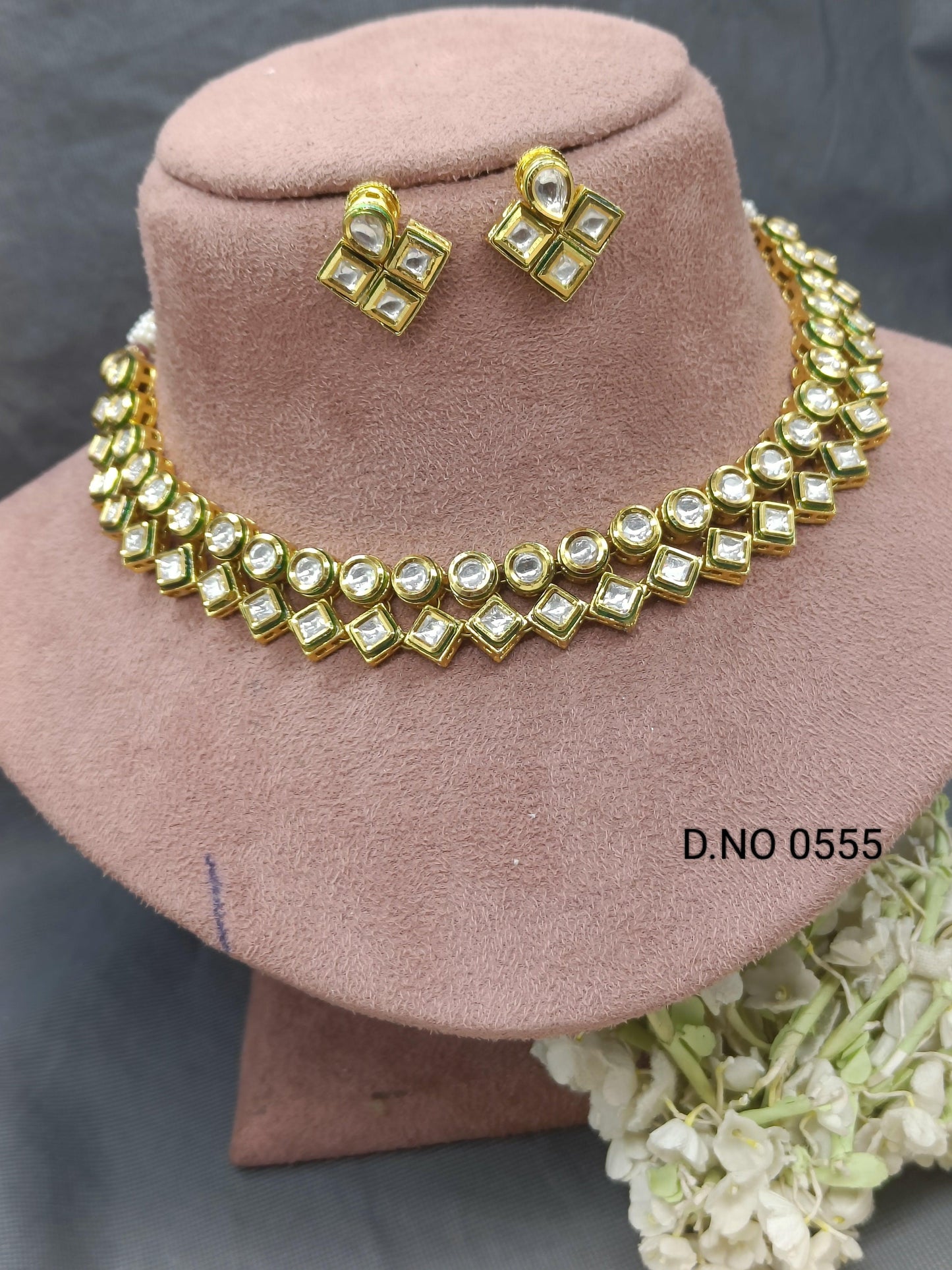 Kundan Golden Necklace Set Sku 0555 D4 - rchiecreation