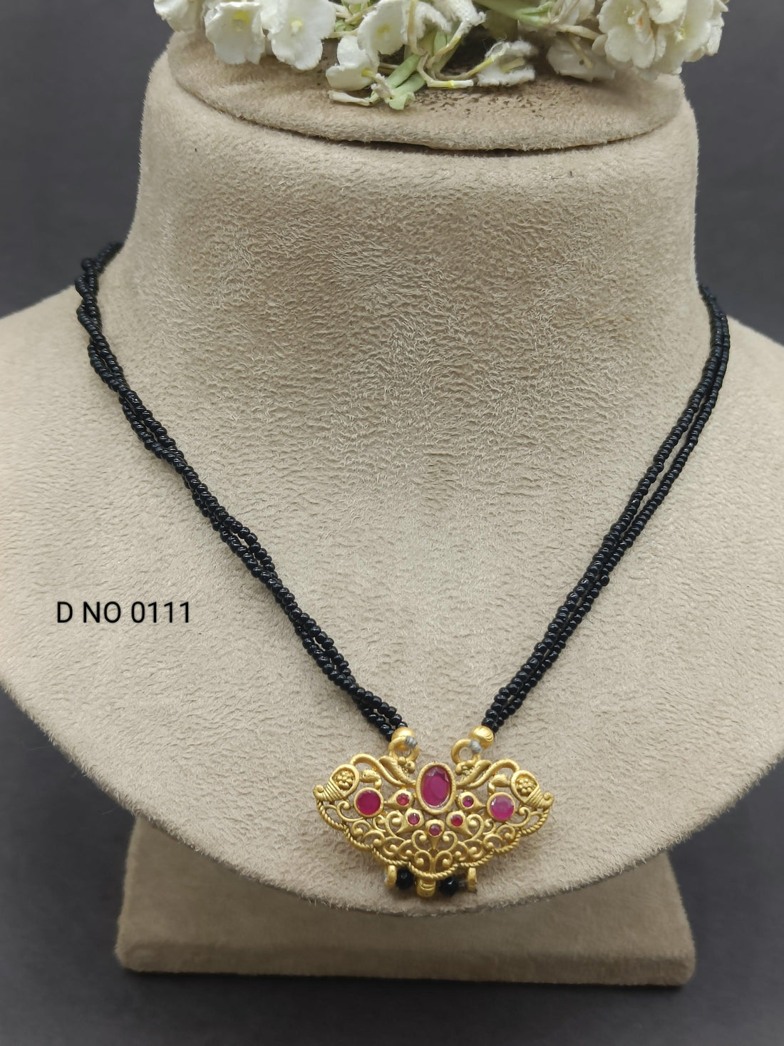 Mangalsutra Golden Sku 0111 D3 - rchiecreation