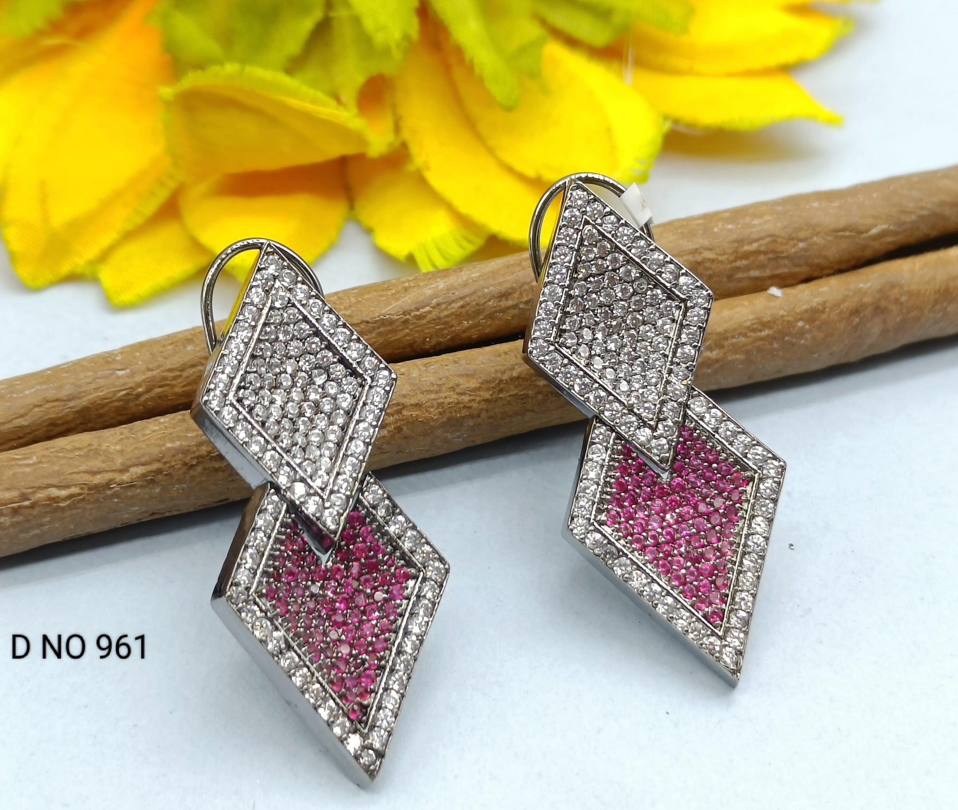 Nano setting Cz Earring Sku 961 C1 - rchiecreation