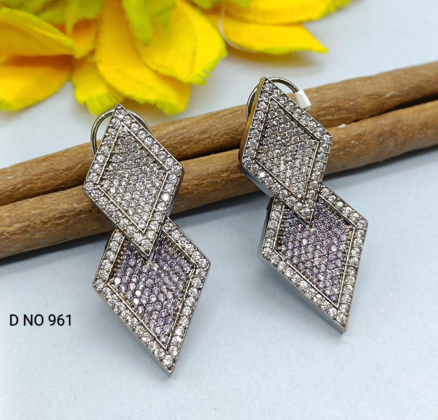 Nano setting Cz Earring Sku 961 C1 - rchiecreation