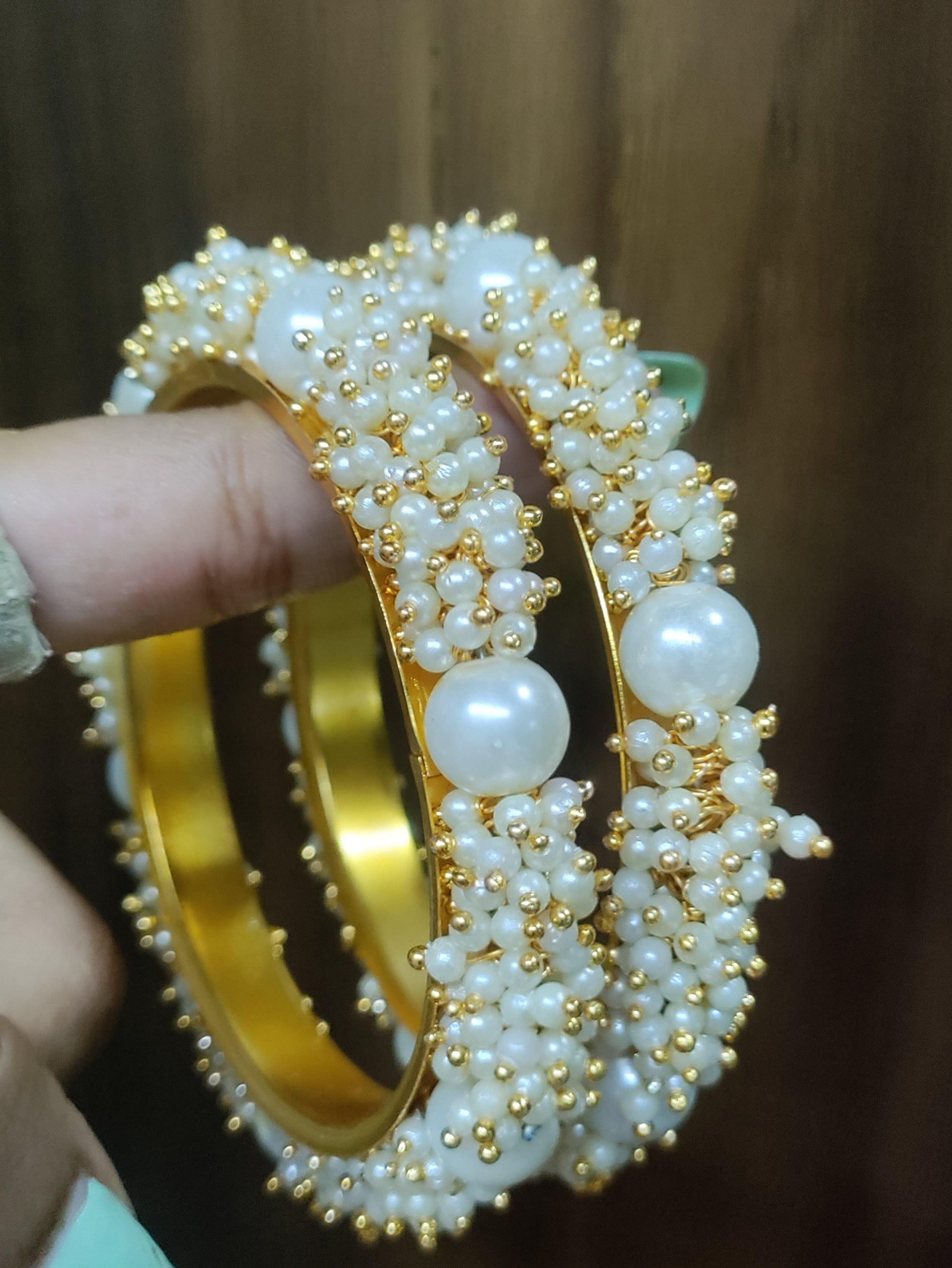 Pearl Women Bangles Sku-8031 D - rchiecreation