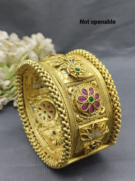 Antique Bangles Sku 0035 rchiecreation