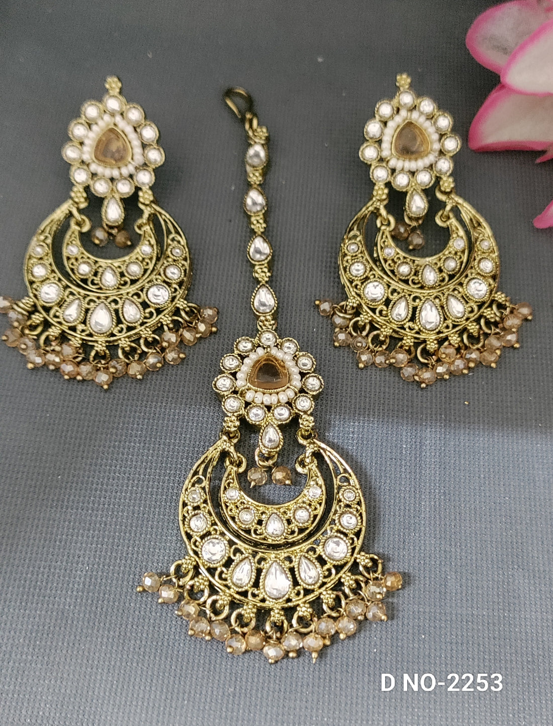 Mehandi Kundan Earing+Tika SKU-2253 C-9