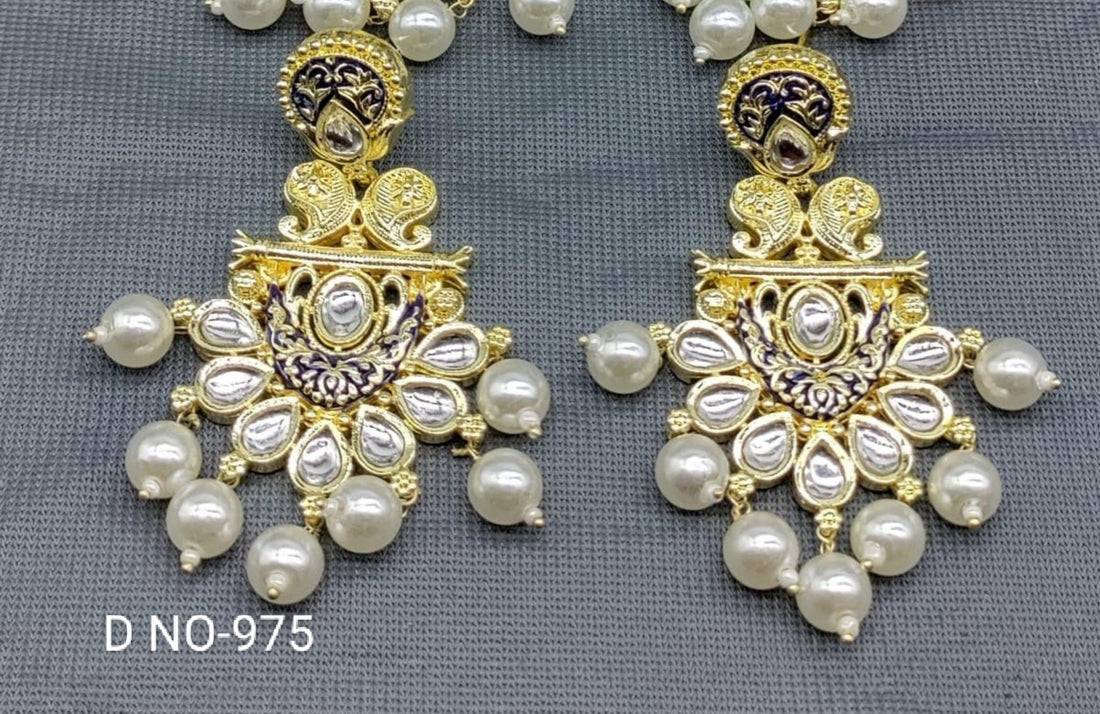 Golden Kundan Earring SKU-975 E3 - rchiecreation