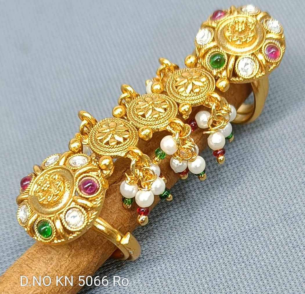 Antique Golden Finger Ring SKU 5066 RO/E-4