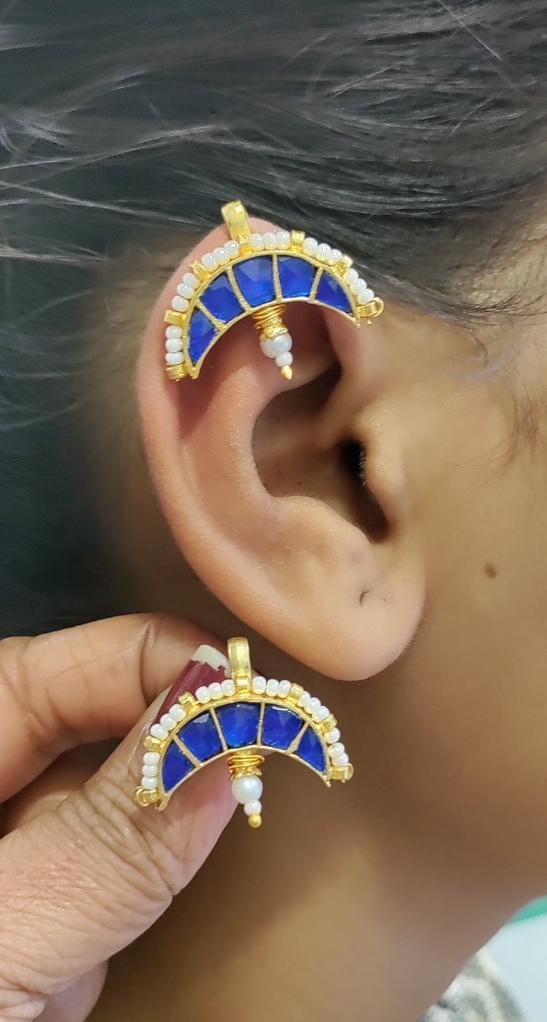 Chandrakor Styled Maharashtrian Traditional Press Bugadi SKU-AE 186 TM